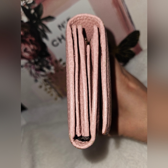 Gucci Continental Zippy Wallet - Picture 6 of 11